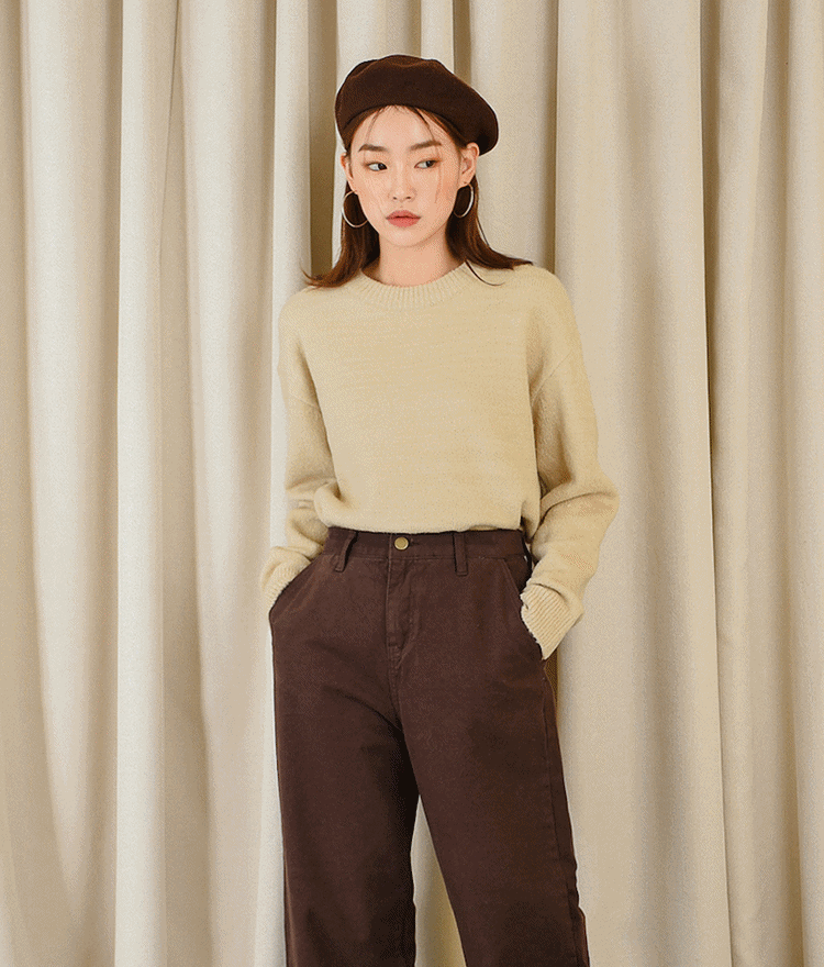 QUIETLABRound Neck Extended Sleeve Knit Top