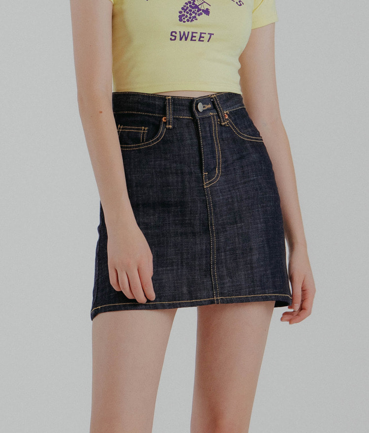 QUIETLABA-Line Contrast Stitch Denim Skirt