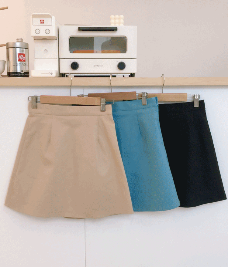 ESSAYBasic A-Line Mini Skirt