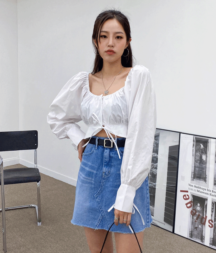QUIETLABSelf-Tie String Crop Blouse | mixxmix | OFFICIAL ENGLISH WEBSITE