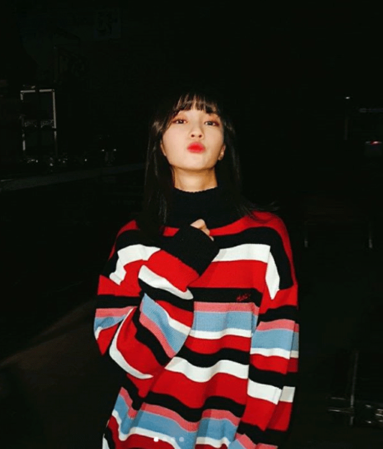 Heart High Neck Stripe Knit (Red)