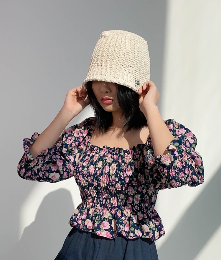 NEVERM!NDFloral Patch Knit Bucket Hat