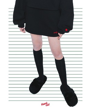 Heart Logo Sweat Skirt (Black)