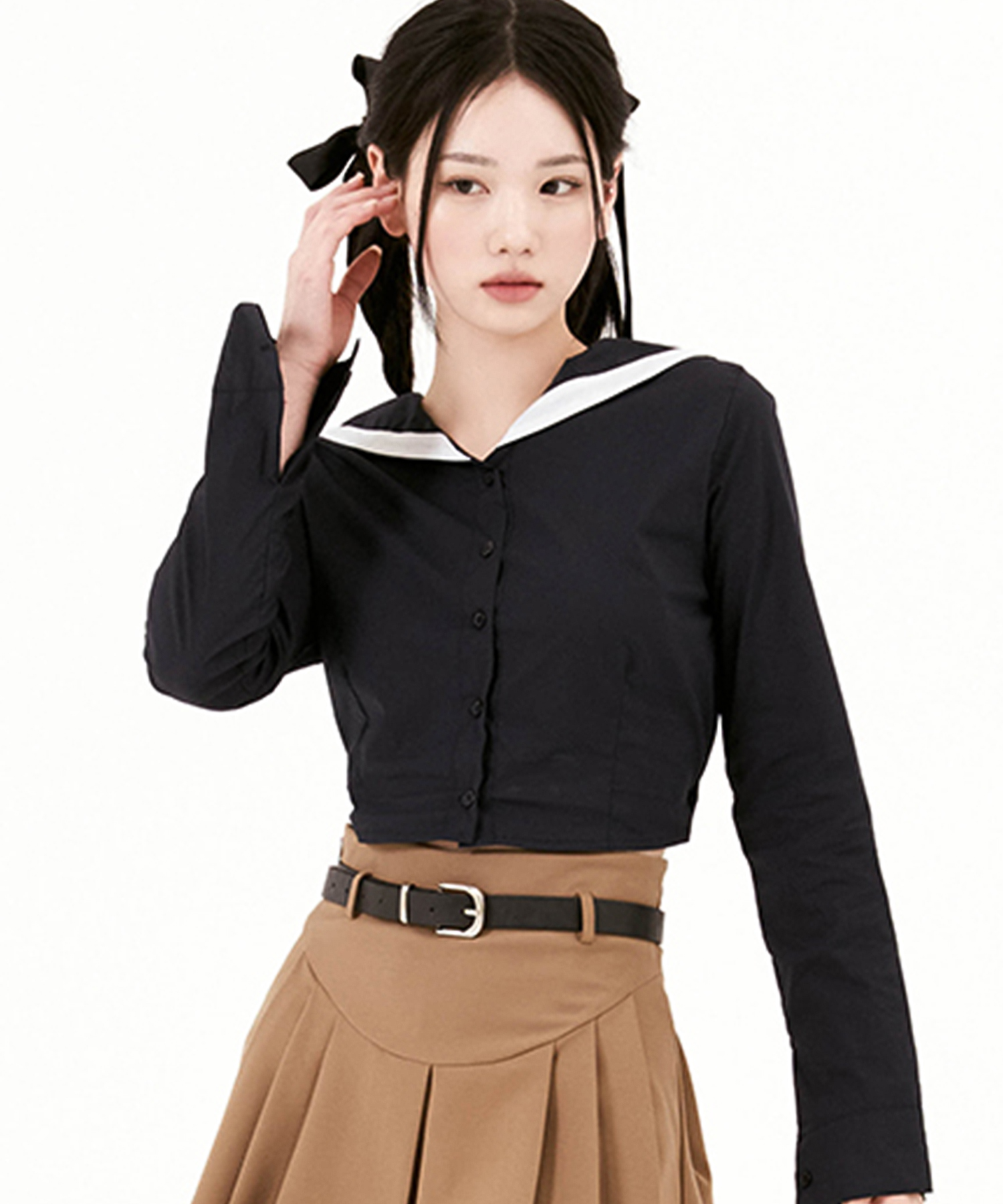 61409 Color Contrast Sailor Collar Blouse