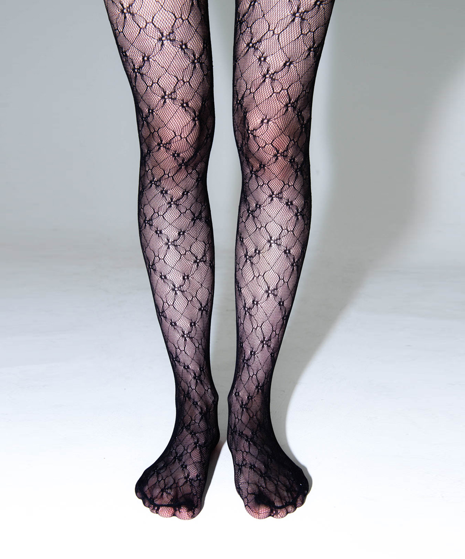 60996 Footed Lace Stockings