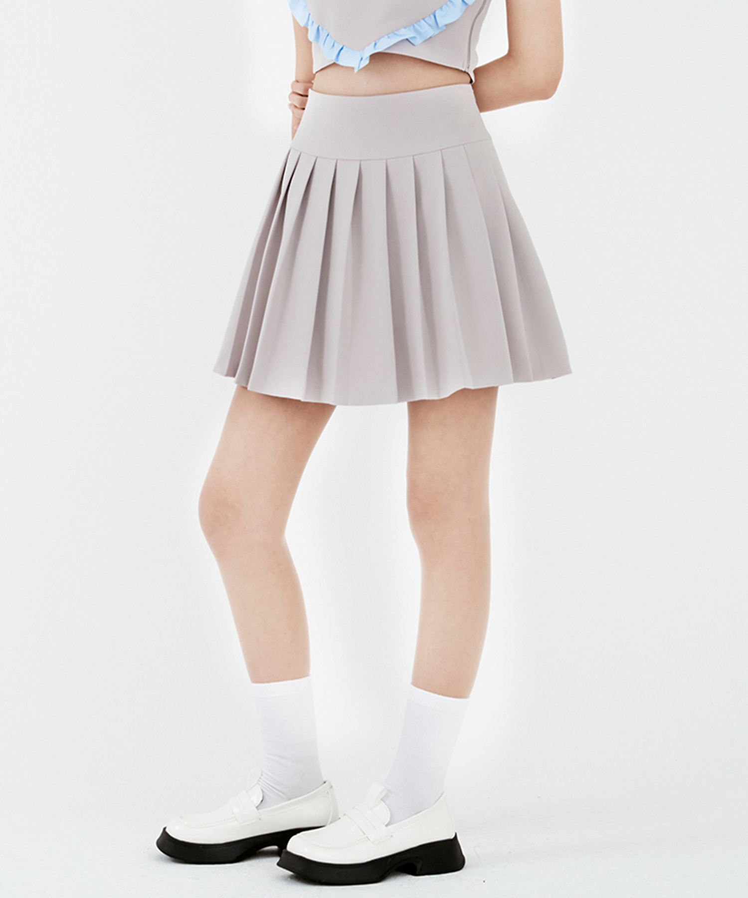 60822 HEART CLUBPleated Solid Tone Skirt