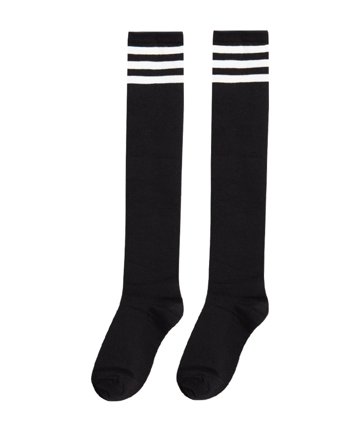 ESSAYStripe Accent Knee-High Socks | mixxmix | OFFICIAL ENGLISH WEBSITE