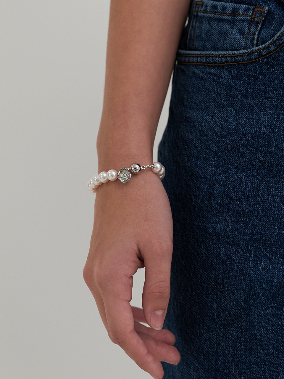 magnet pearl basic bracelet