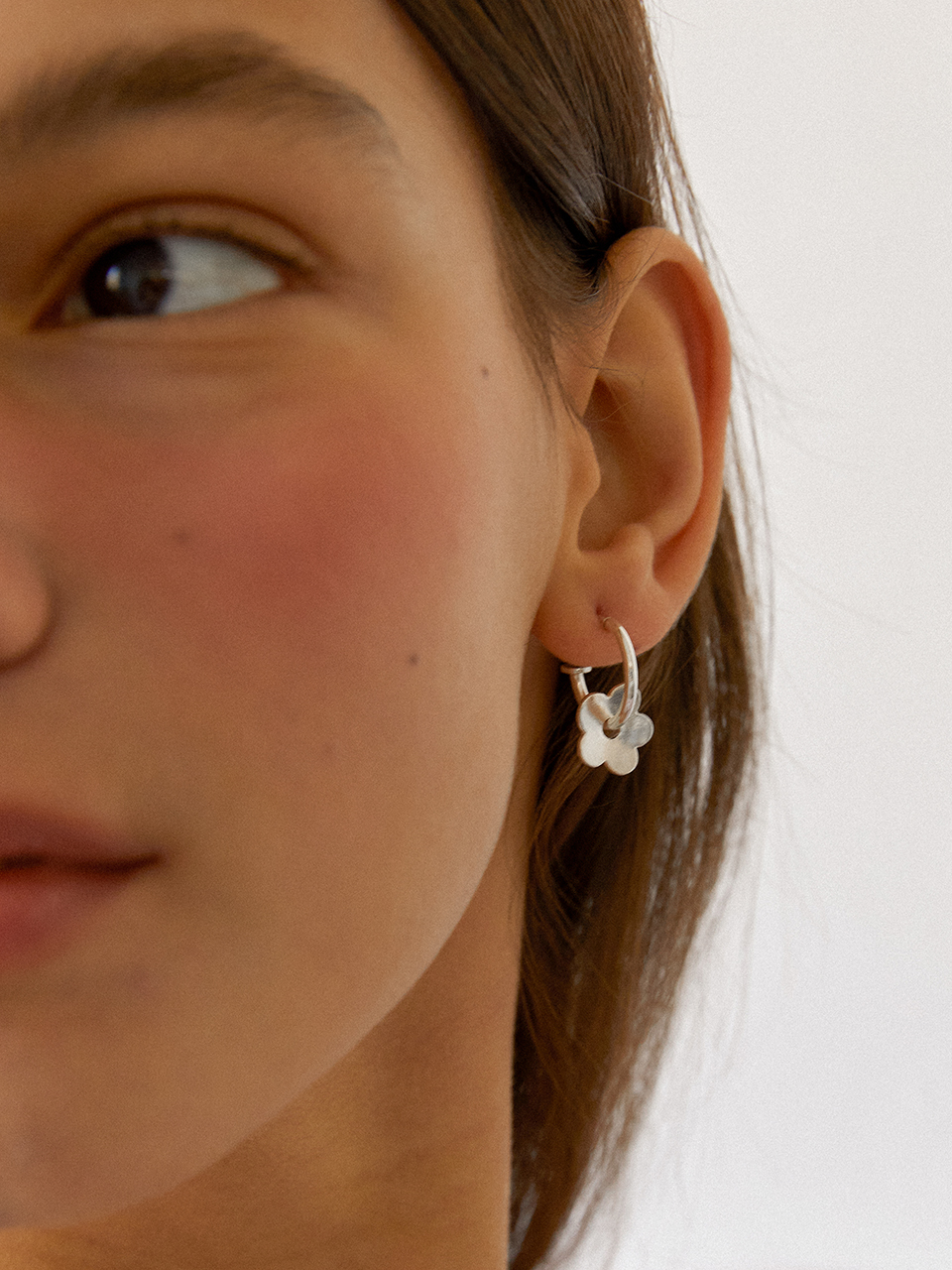 floral hoop earring - silver