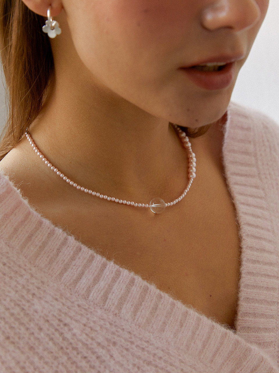 volume pink necklace