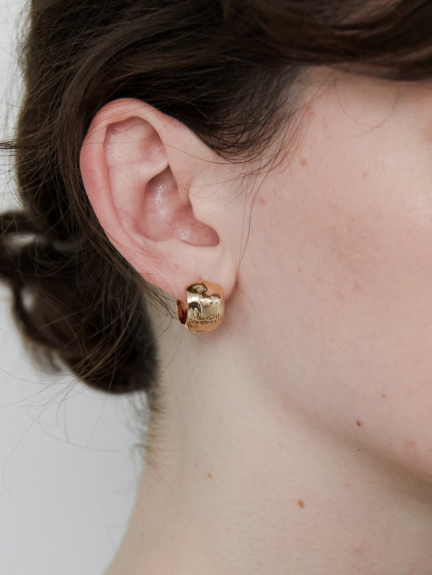 bumpy onetouch earring - gold