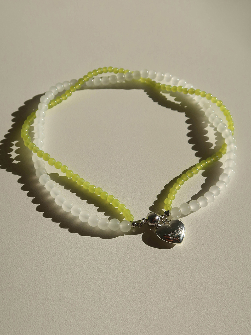 twist necklace - white and green