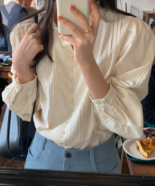 [당일출고] Reov blouse (크림)