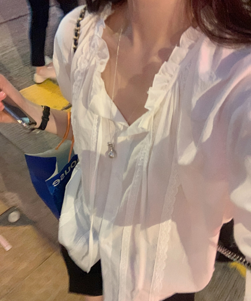 [単独/当日出荷] Didar blouse (アイボリー)