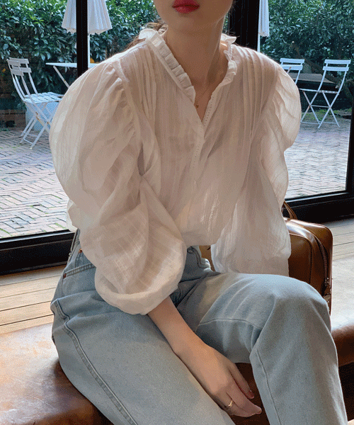 Moran blouse (アイボリー)