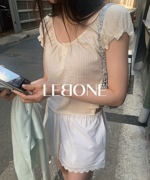 [LEBONE] Angelly blouse (크림) ★5/23 목요일 오후 6시까지 10% 할인적용:)