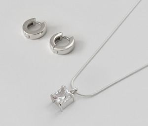 [SET] Square Crystal Pendant Necklace + MExMJ small hoop earrings(15% off)