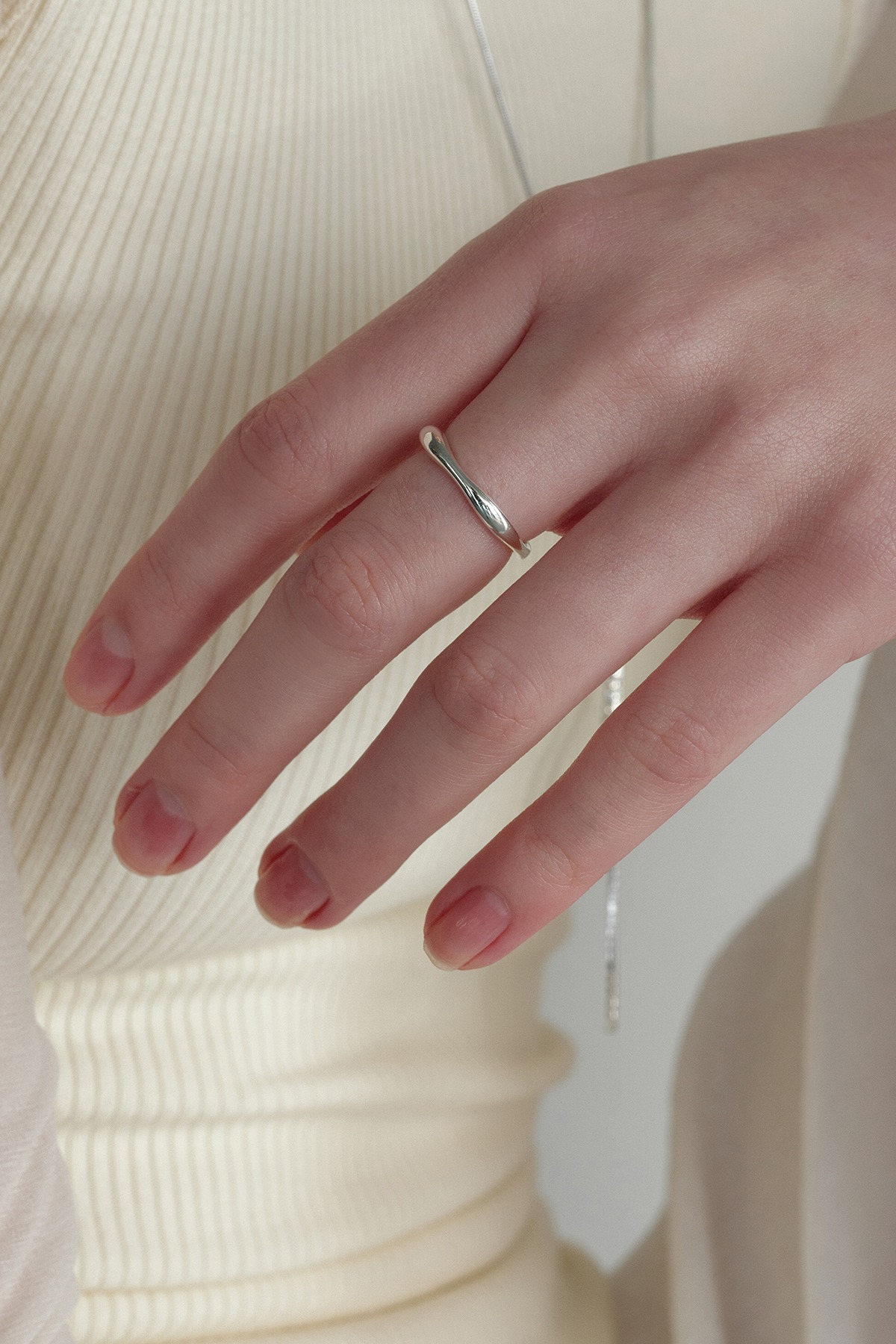 RINGS - MONDAY EDITION