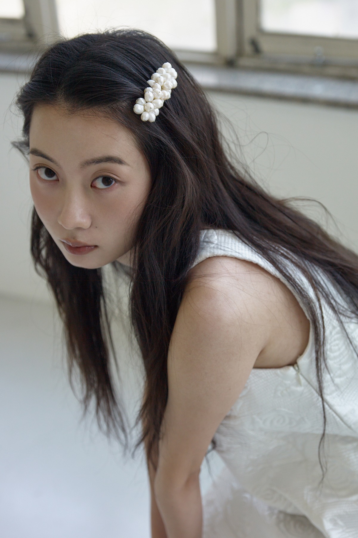 韓国発【MONDAY EDITION】Pearl Bow Earrings/ピアス 韓国人気【MONDAY EDITION】Pearl Bow Earrings☆追跡付 (Monday