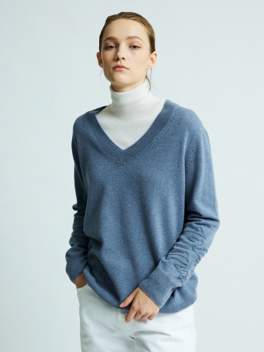 Boucle Stitch Point Pullover