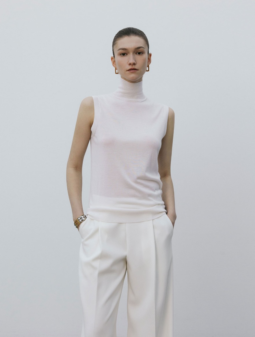MARE DI MARI | Silk Cashmere High Neck Sleeveless Knit Top