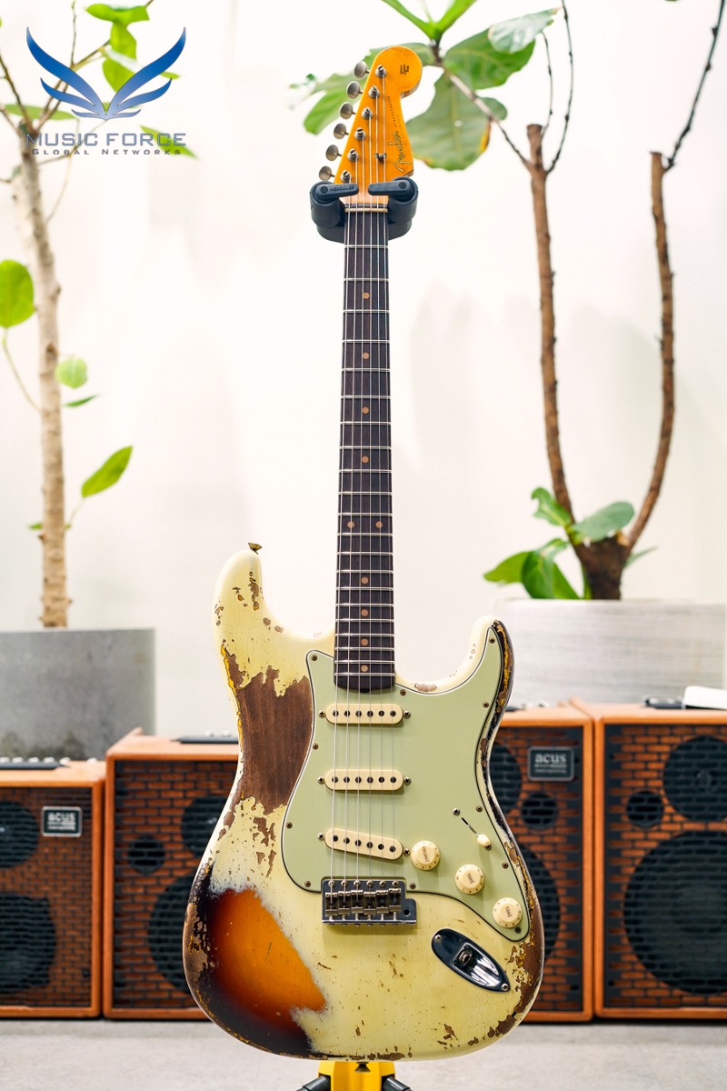 [2024 신년세일! (~2/29까지)] Fender Custom Shop Limited Edition 1959 Strat Super Heavy Relic-Aged Vintage White over Chocolate 3 Tone Sunburst (2023년산/신품) - CZ575822