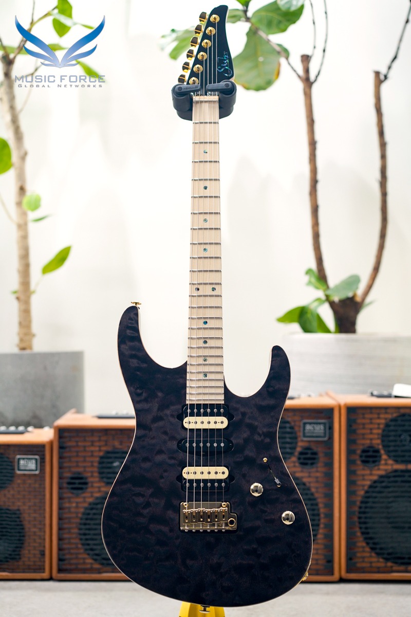 Suhr Custom Modern HSH QMT-Trans Black w/Maple Fingerboard, Black Painted Headstock &amp; Gold Hardware (2024년산/신품) - 79288