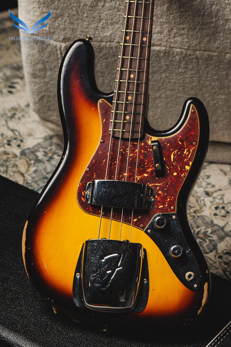 [2024 새봄맞이세일! (~5/31까지)] Fender Custom Shop 1962 Jazz Bass Relic-3 Tone Sunburst (2023년산/신품) - CZ574771