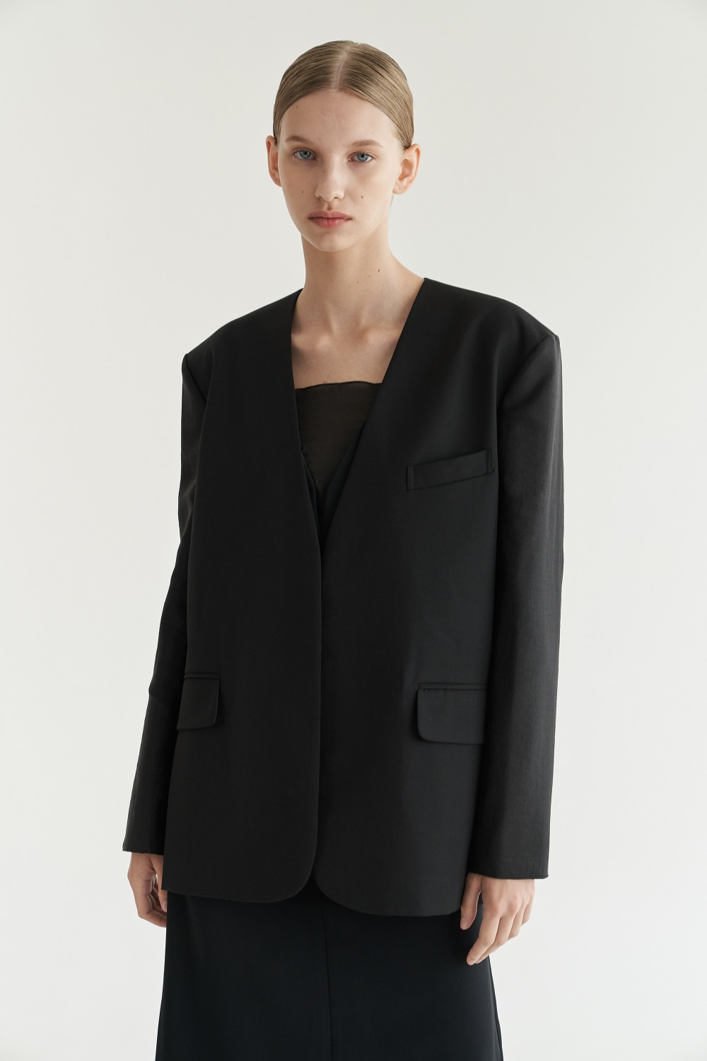 Collarless organza jacket in black