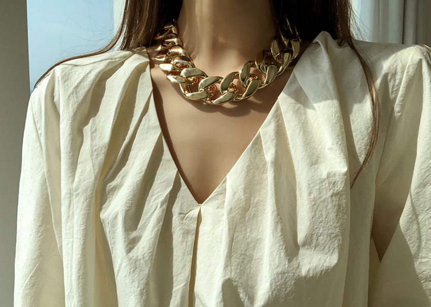 Symonds chain necklace