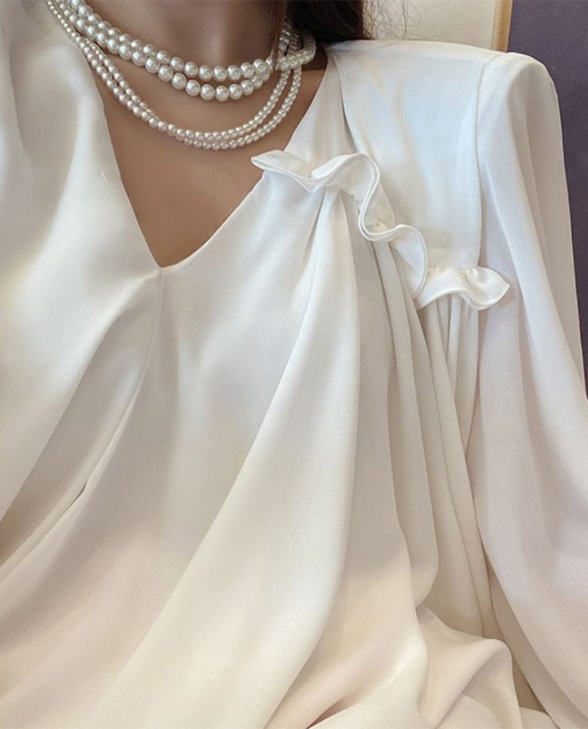 miu pearl necklace