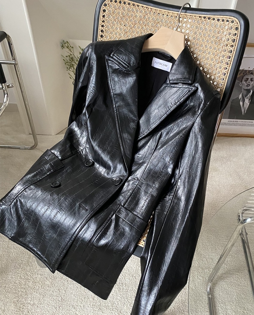 Lara leather jacket