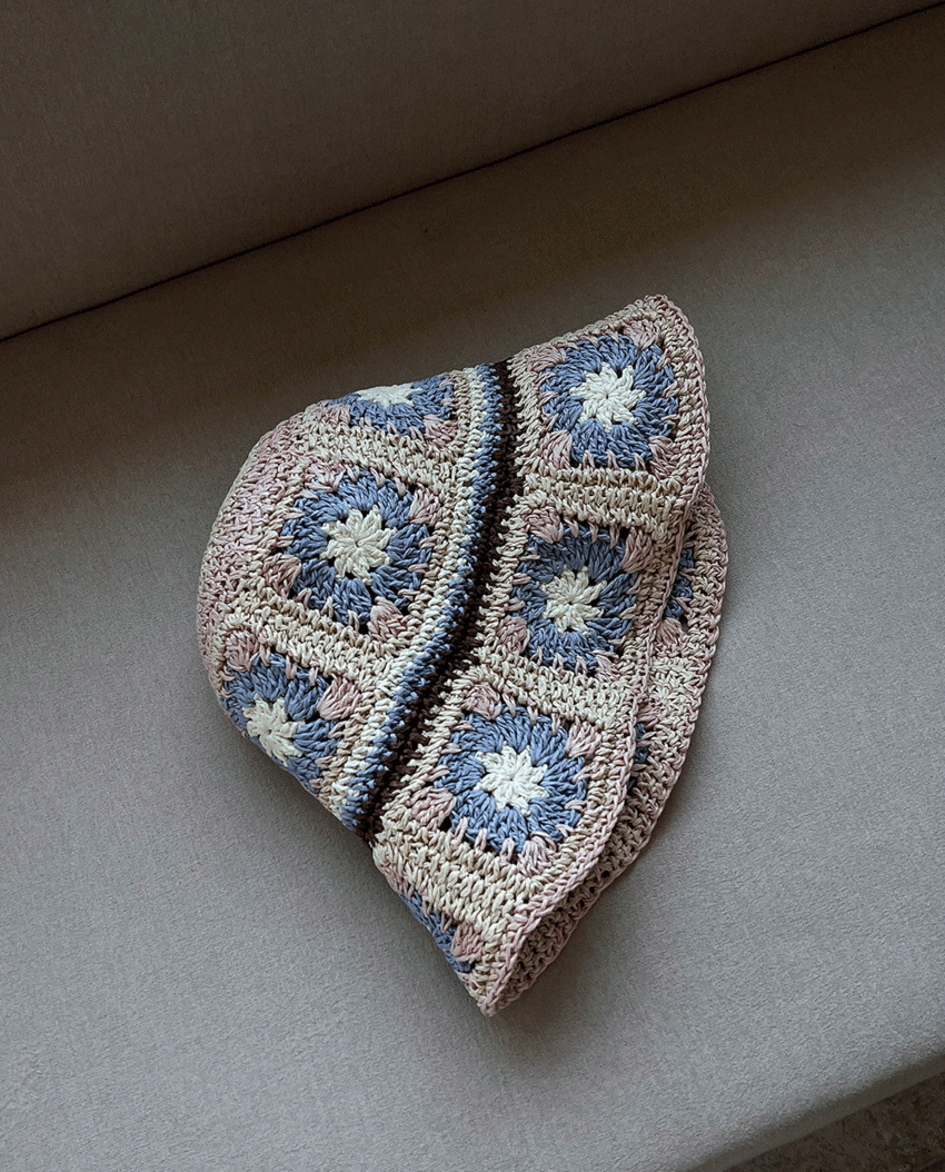 Flower Knitting Felt Hat