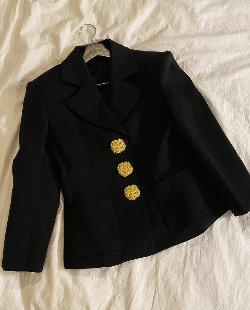Golden Circle Black Jacket