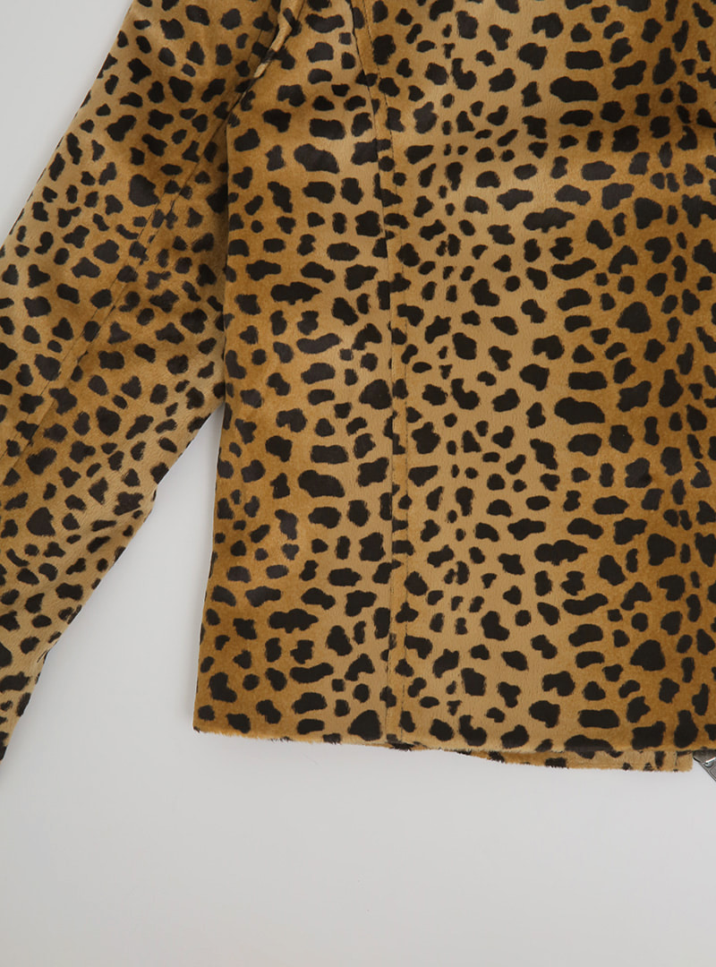 Collared Cheetah Pattern Zip-Up Jacket