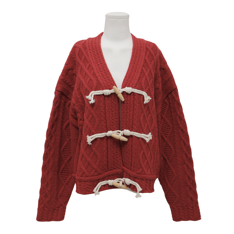 牛角釦麻花紋寬鬆針織外套
