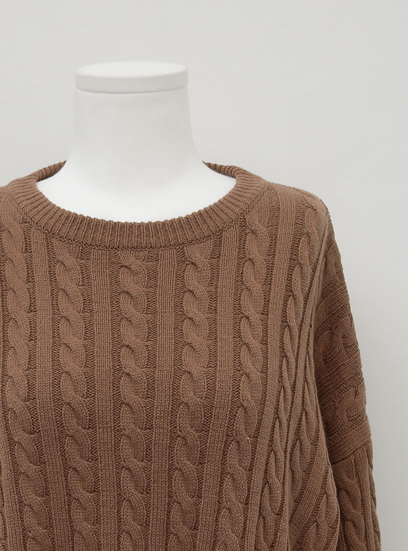 High-Low Hem Cable Knit Sweater