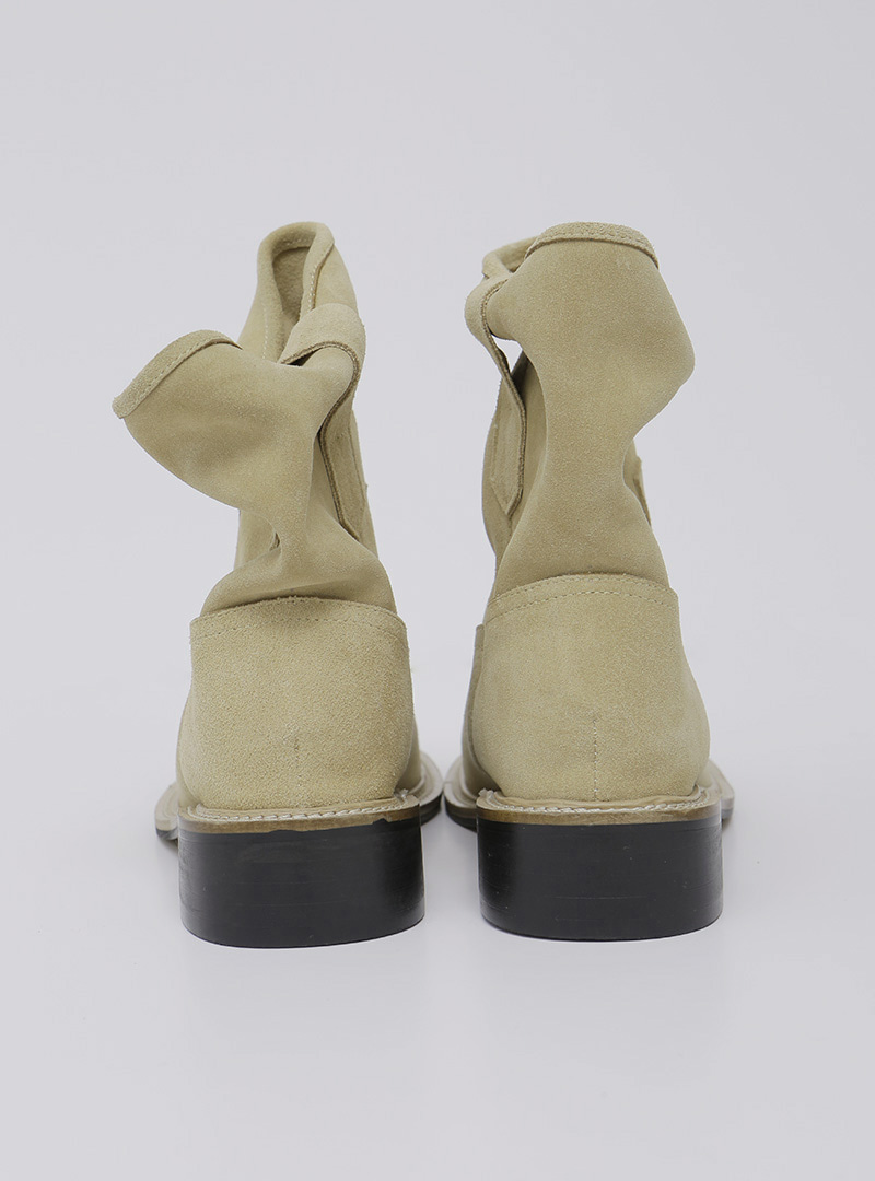 Square Toe Suede Loose Fit Ankle Boots