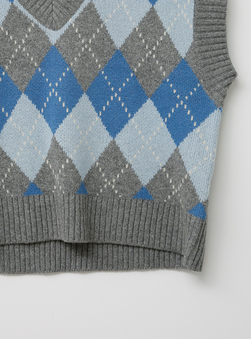 Argyle Pattern V-Neck Knitted Vest