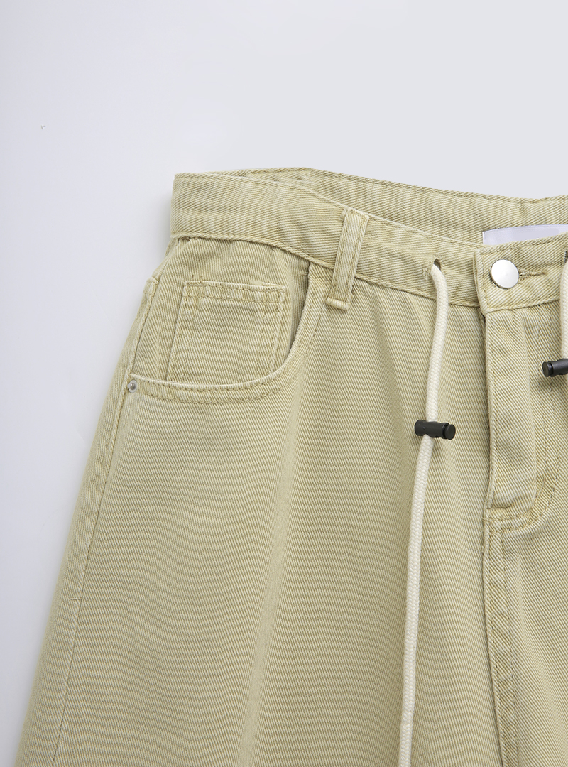 Cord Lock Detail Straight Knee-Length Shorts