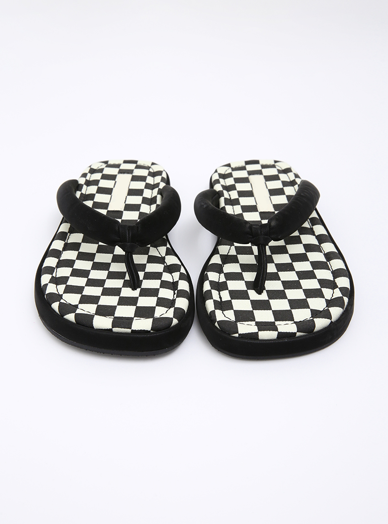 Checkered Flat Flip Flops