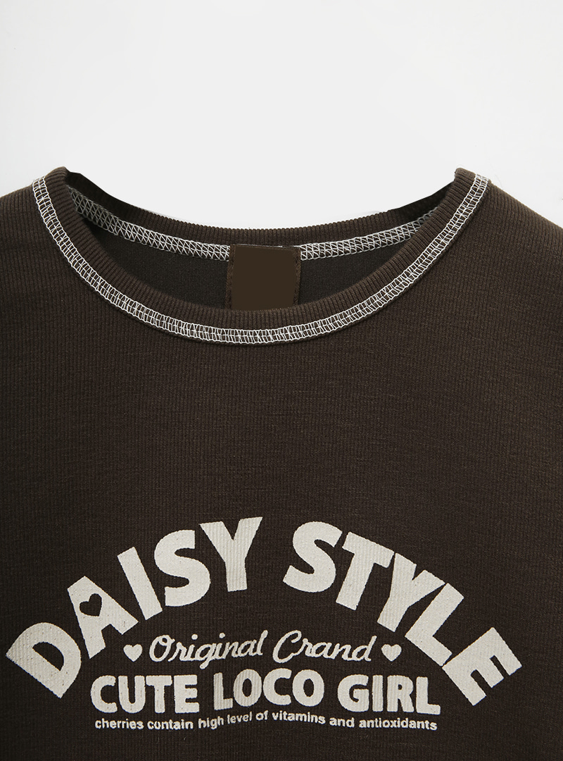 DAISY STYLE Contrast Stitch T-ShirtThe delivery starts from Aug.24th along with your purchase order!!
