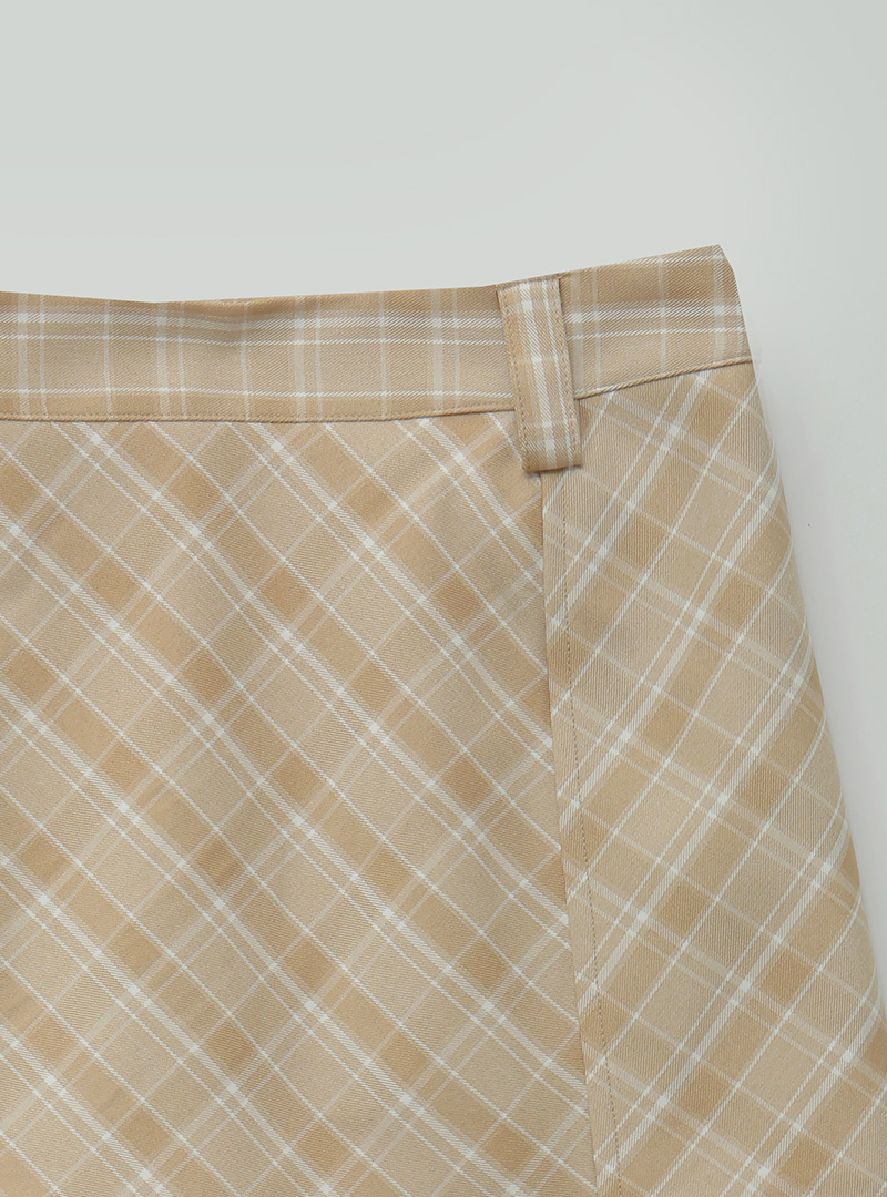 Diagonal Check Mini Skirt