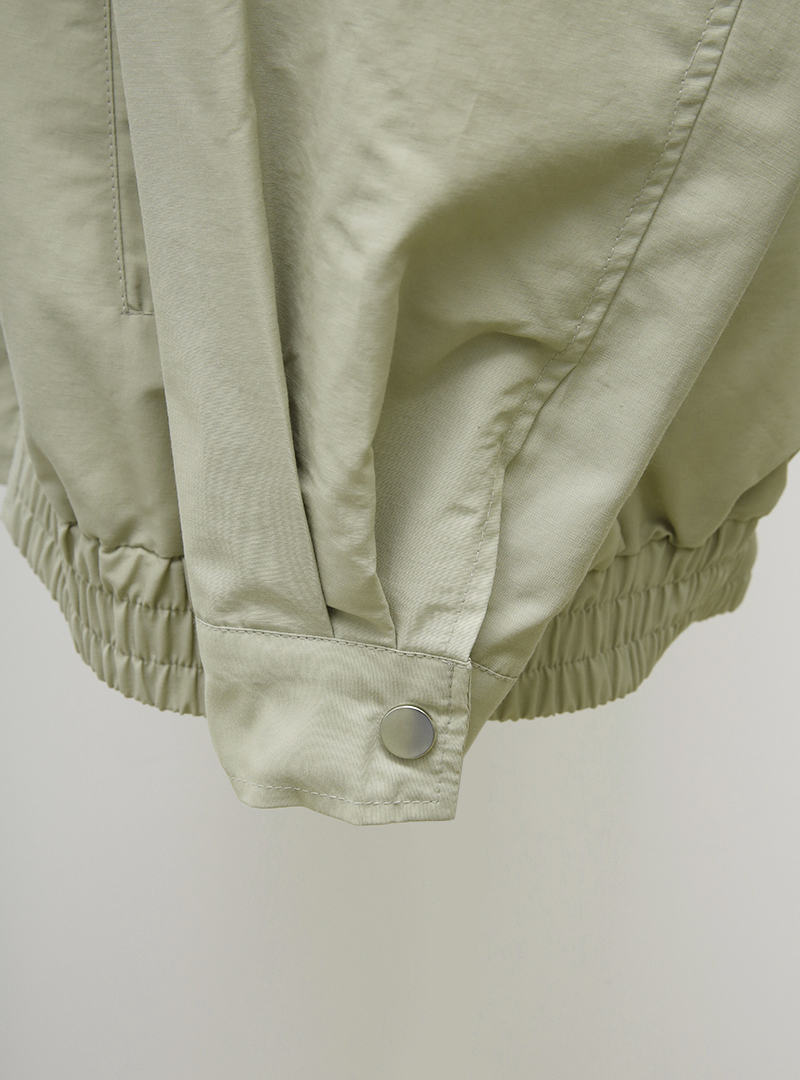 Extended Sleeve Mock Neck Windbreaker Jacket