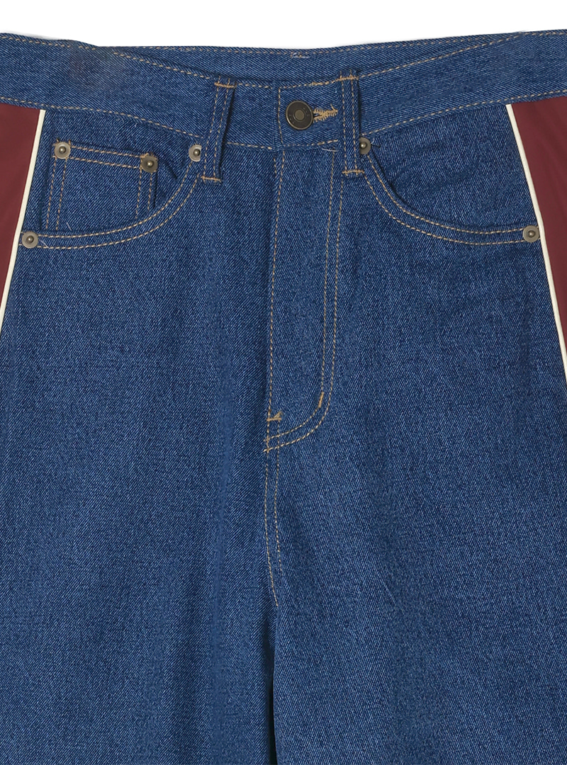 Contrast Side Panel Jeans