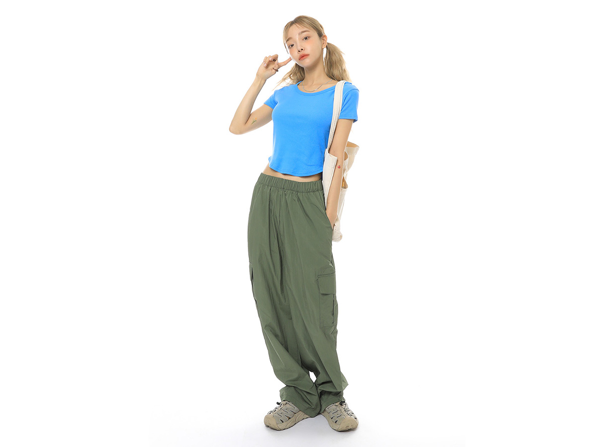 Drawstring Hem Elastic Waist Cargo PantsThe delivery starts from Jul.8th along with your purchase order!!