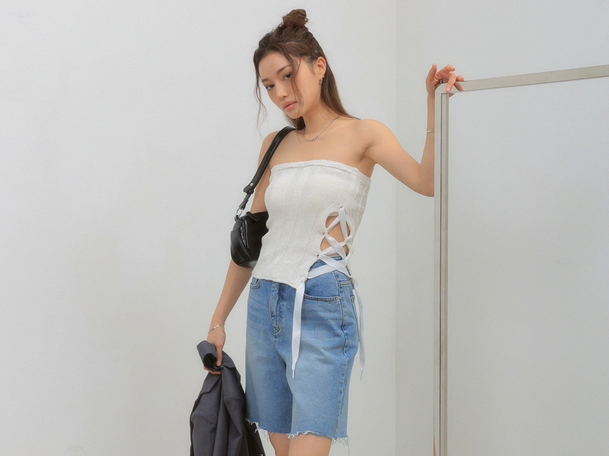 Lace-Up Side Knit Tube TopThe delivery starts from Apr.7th along with your purchase order!!