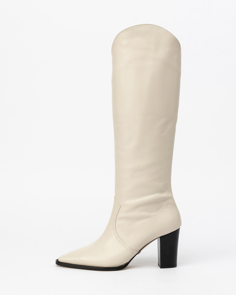 Claire Boots in Ivory Kip