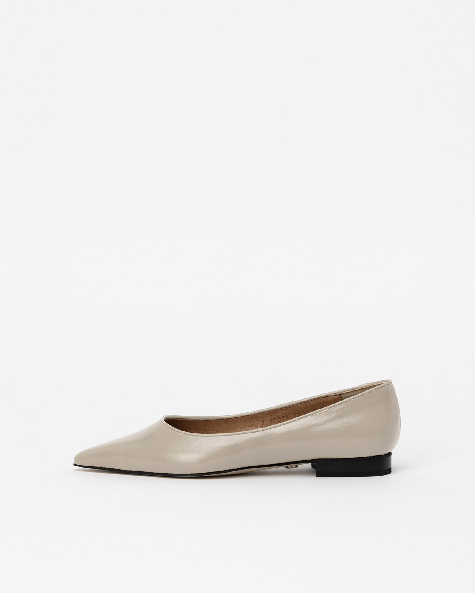 Cheryl Flat Shoes in Taupe Ivory