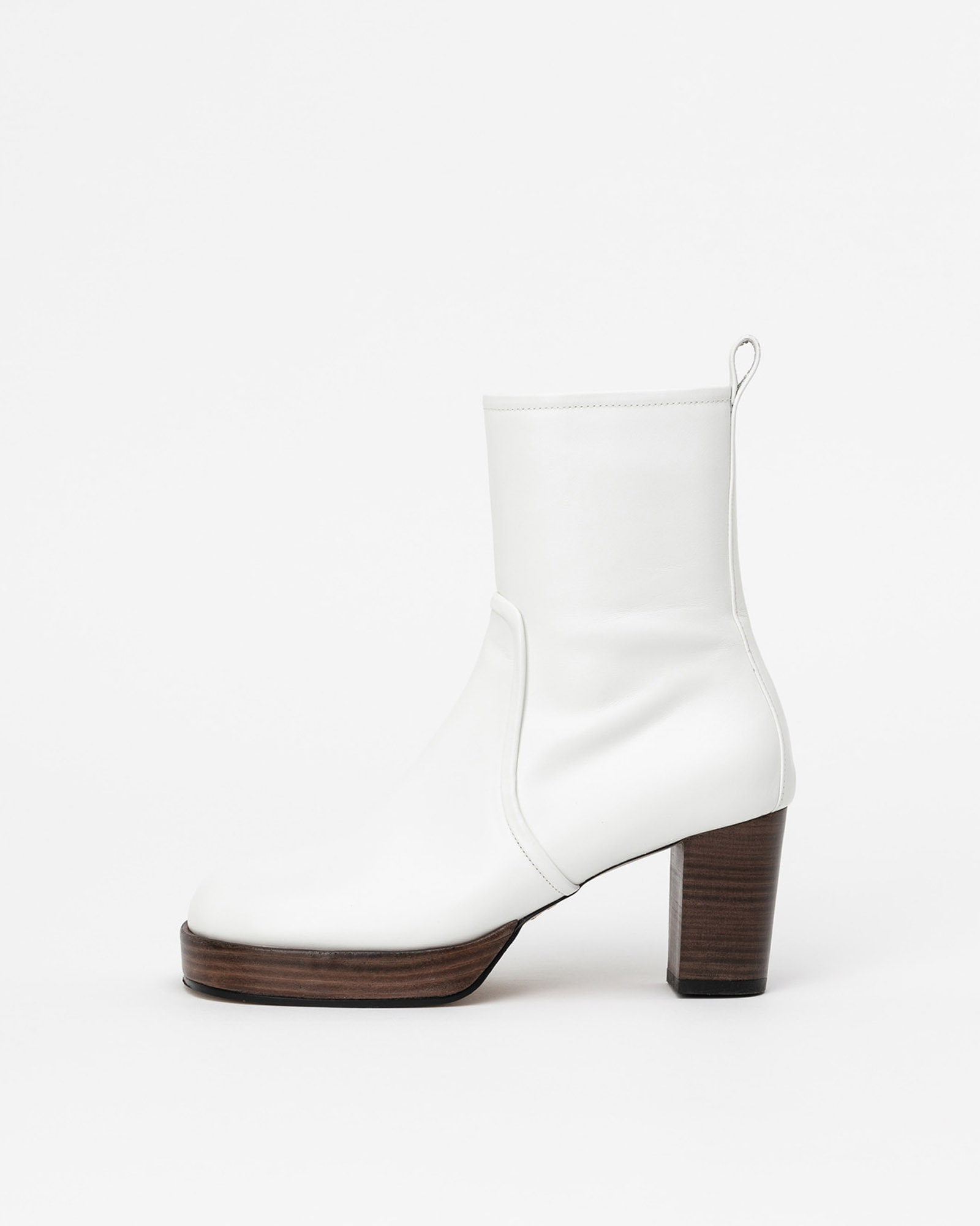 Artisana Plain Platform Boots in Pure White